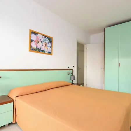 Perfect Flat To Spend A Comfortable * Lignano Sabbiadoro